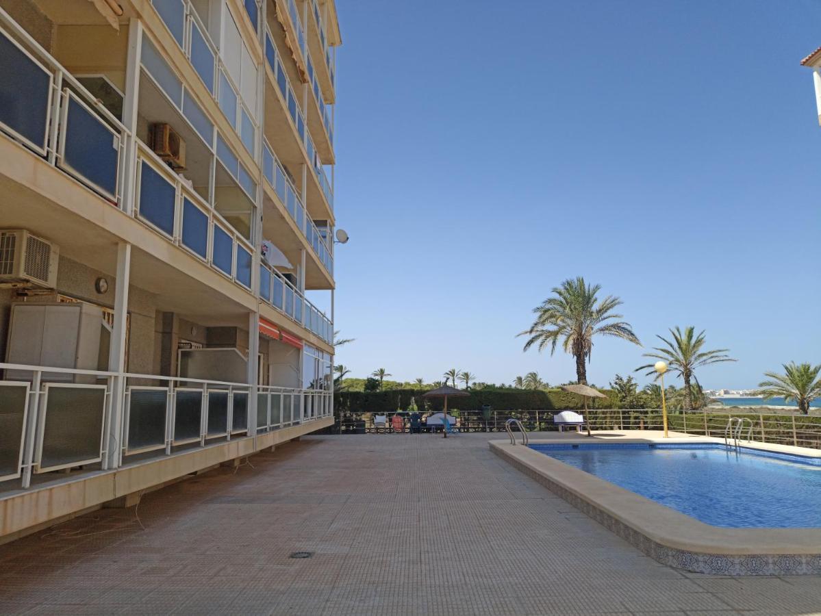 Torrevieja Junto Cala Ferris Apartment ภายนอก รูปภาพ